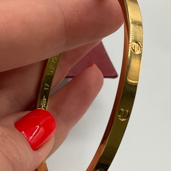 Bracelet Love in gold - Picture 3 of 4